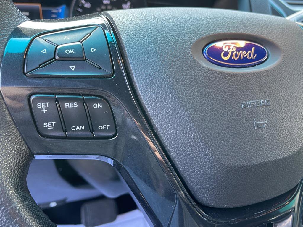 Used 2017 Ford Explorer XLT w/ Equipment Group 201A AWD/4WD image 20