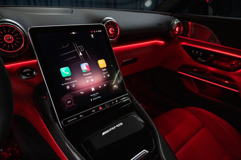 New 2026 Mercedes-Benz SL 63 AMG 4MATIC image 27