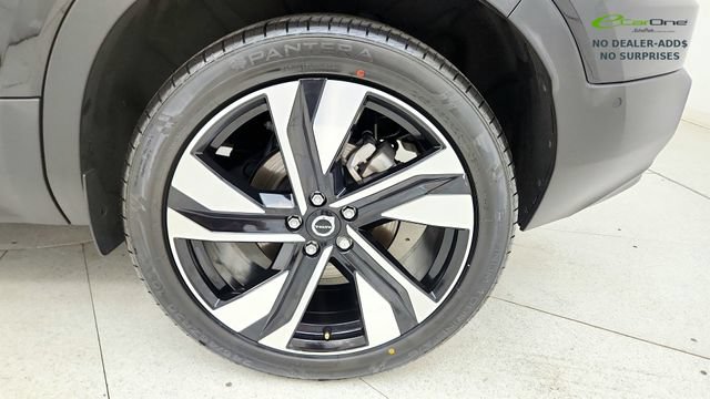 Used 2024 Volvo XC40 B5 Plus w/ Protection Package Premier AWD/4WD image 77