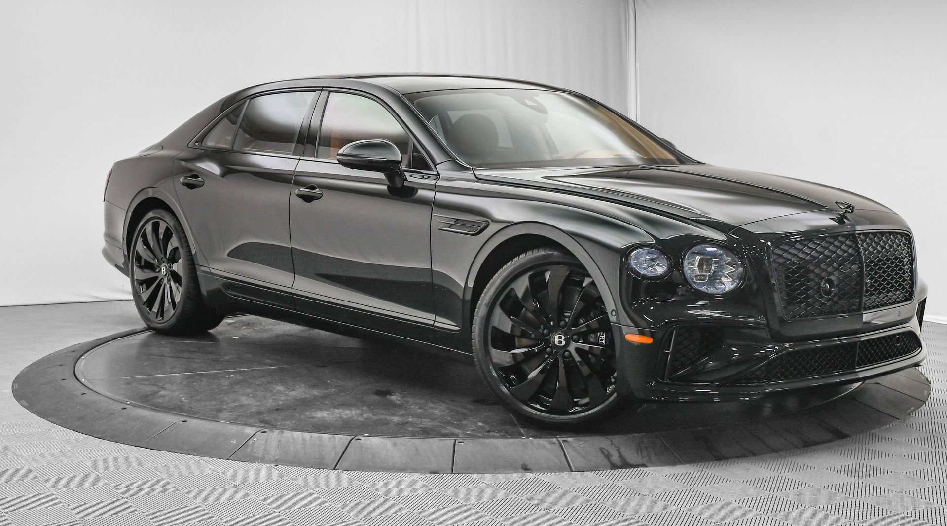 New 2026 Bentley Flying Spur Plug-In Hybrid AWD/4WD 360° Tour
