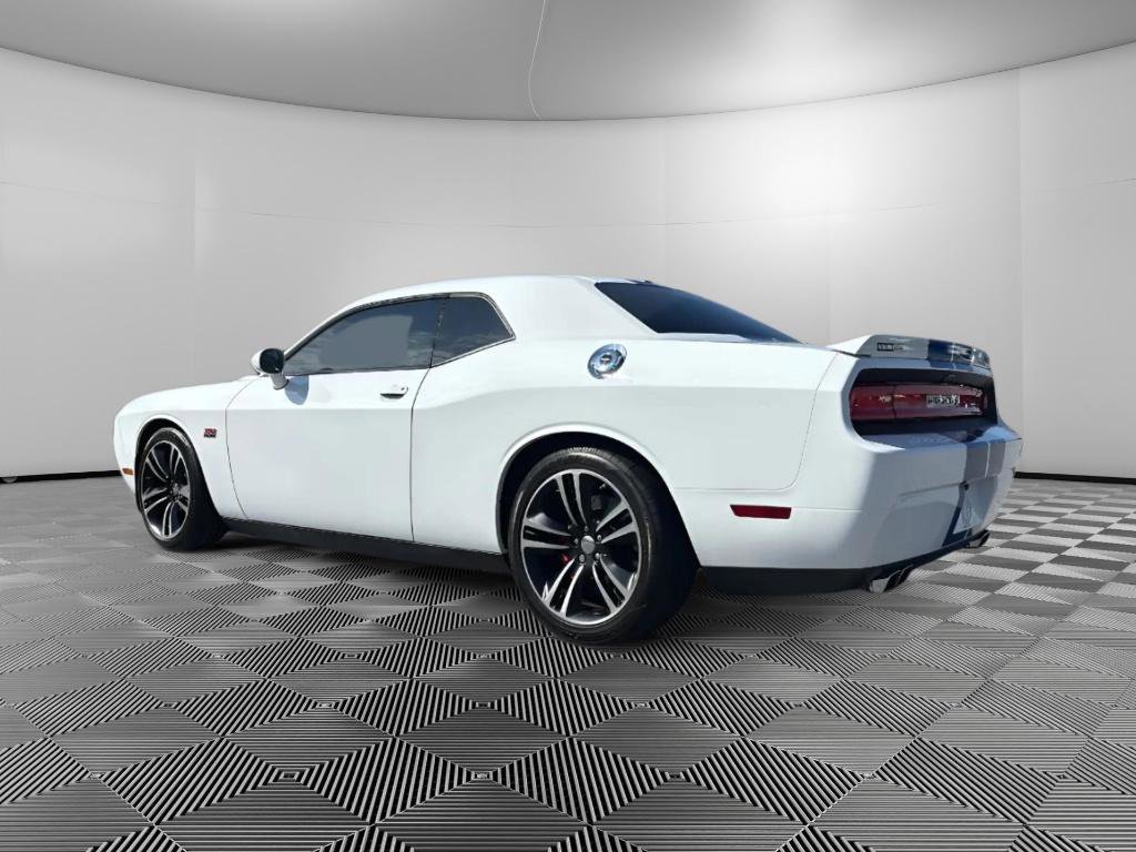 Used 2011 Dodge Challenger SRT8 image 3