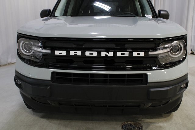 Used 2024 Ford Bronco Sport Outer Banks w/ Tech Package image 35