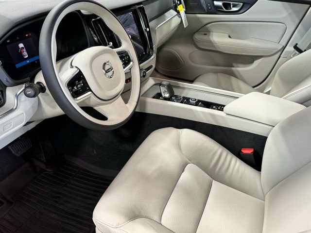 New 2024 Volvo S60 B5 Plus w/ Climate Package image 11