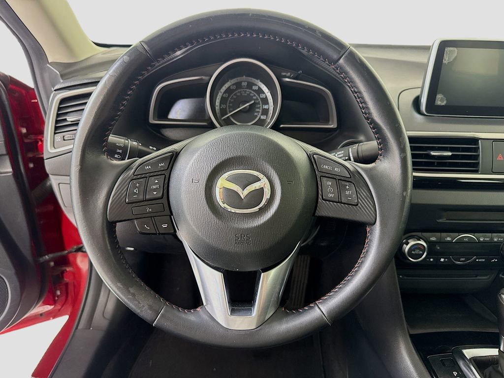Used 2016 MAZDA MAZDA3 i Touring w/ Popular Equipment Package FWD image 10