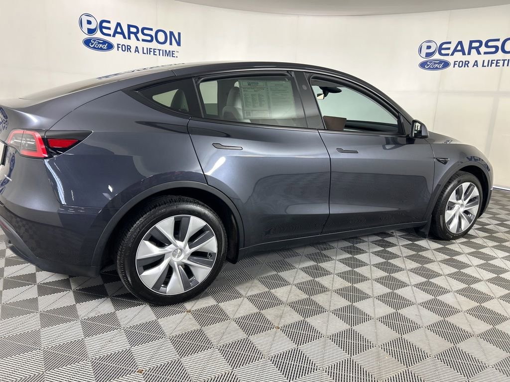 Used 2024 Tesla Model Y Long Range image 6
