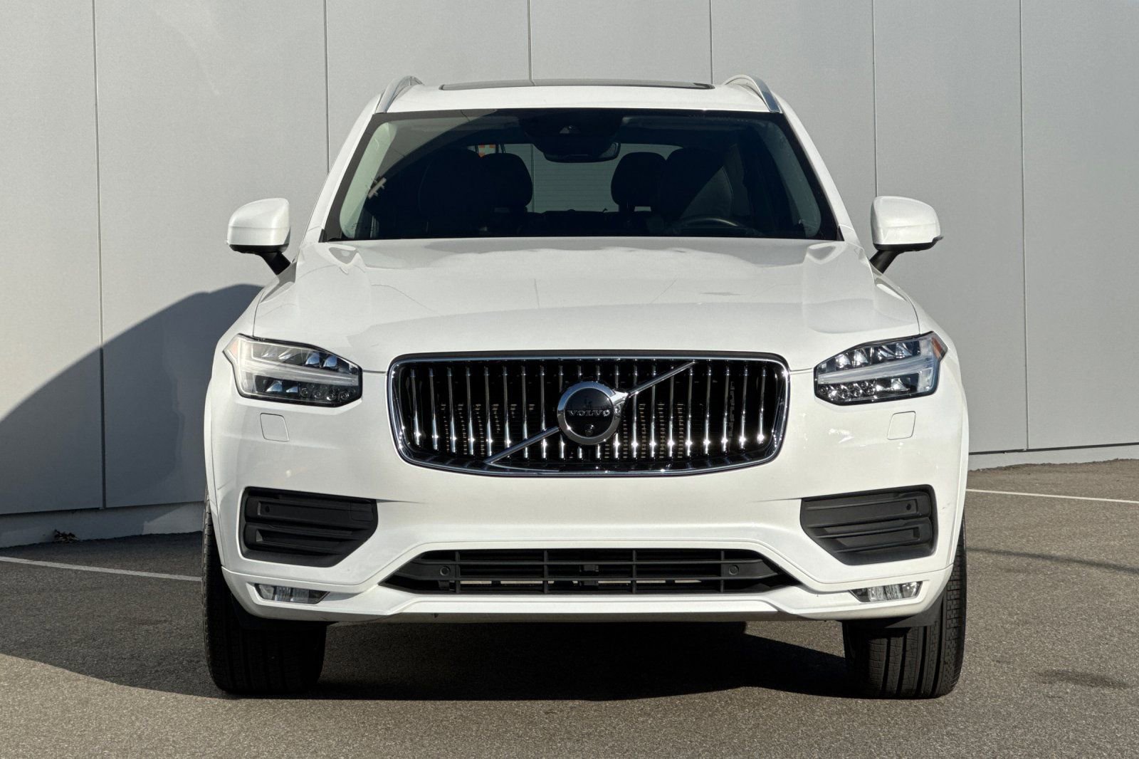 Used 2022 Volvo XC90 T5 Momentum w/ Advanced Package image 8