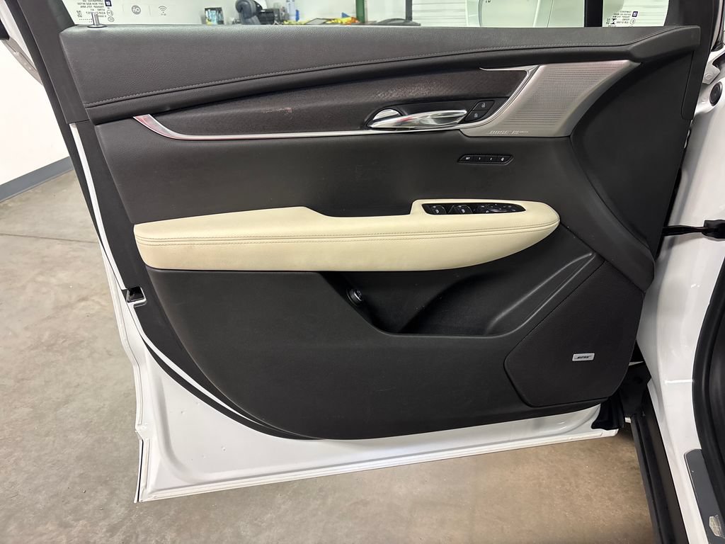 Used 2020 Cadillac XT6 Sport AWD/4WD image 24
