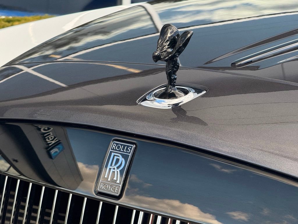 Used 2018 Rolls-Royce Dawn image 15