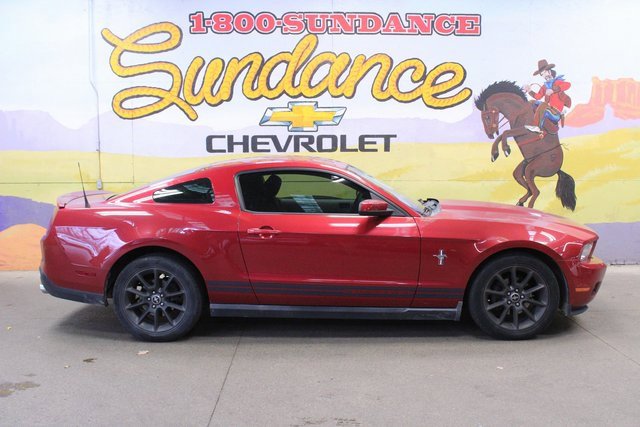 Used 2010 Ford Mustang Coupe image 1
