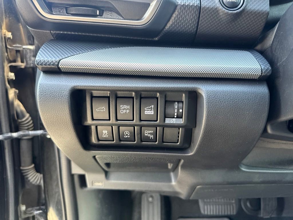 Used 2021 Subaru Forester Limited AWD/4WD image 19