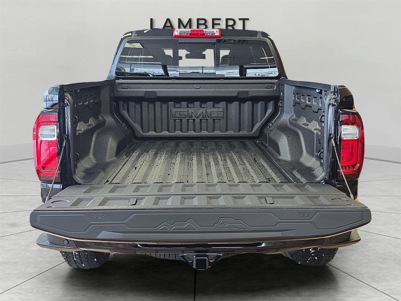 New 2026 GMC Canyon Denali image 13