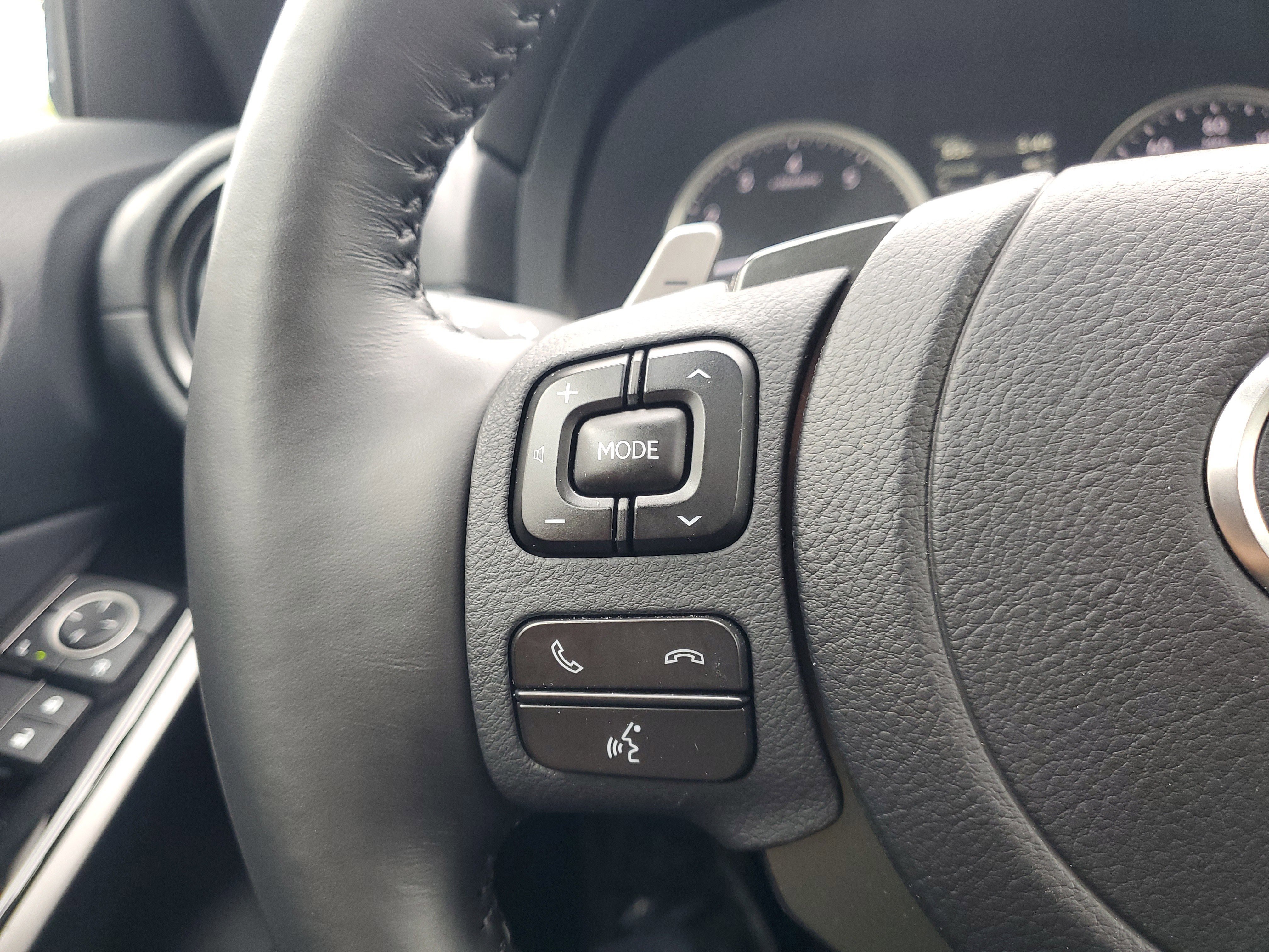 Used 2025 Lexus IS 350 F Sport image 21