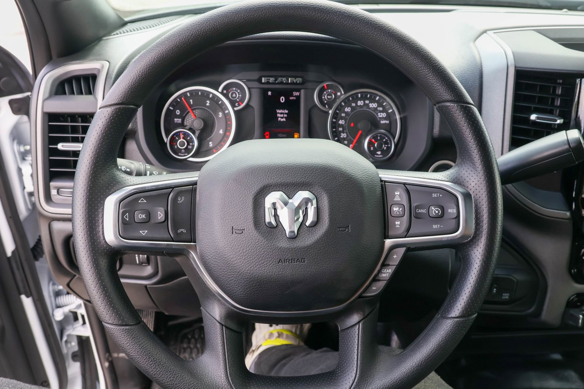New 2026 RAM 3500 Tradesman AWD/4WD image 28