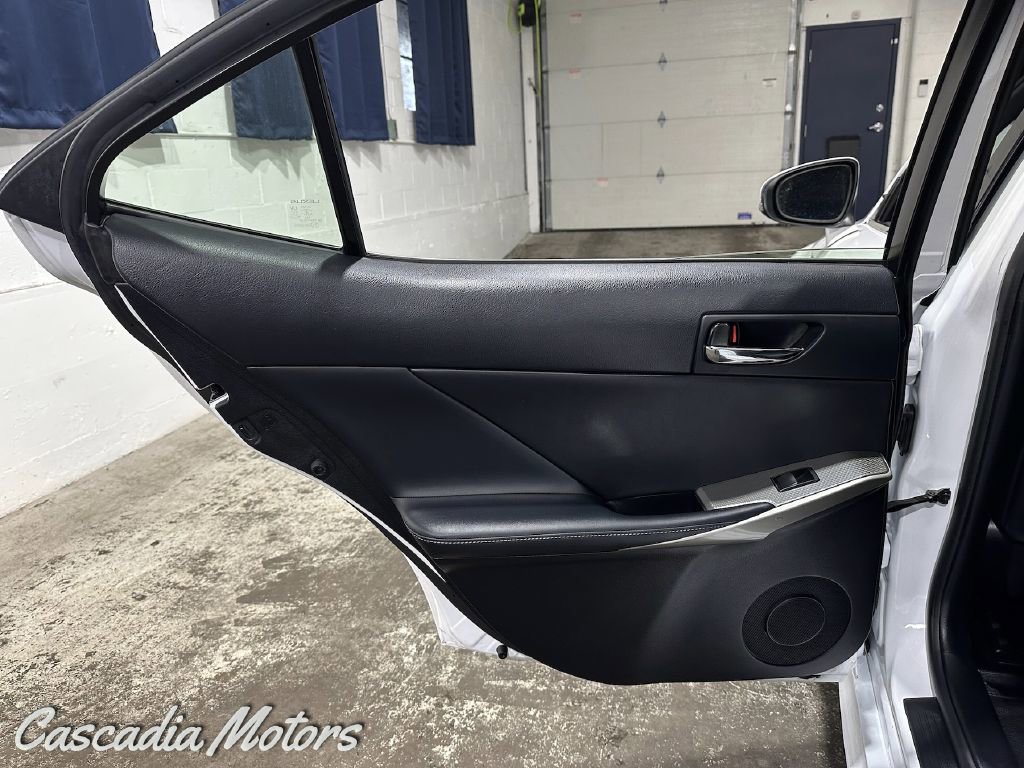 Used 2015 Lexus IS 250 AWD w/ F-Sport Package image 22