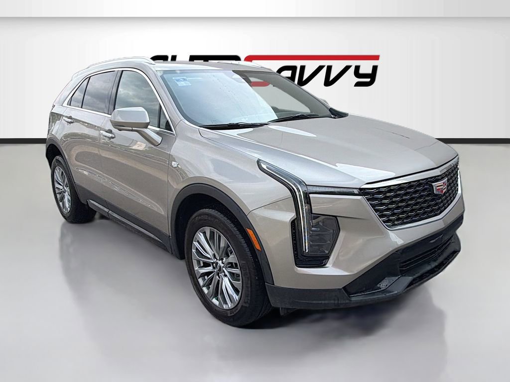 Used 2025 Cadillac XT4 Premium Luxury FWD image 1