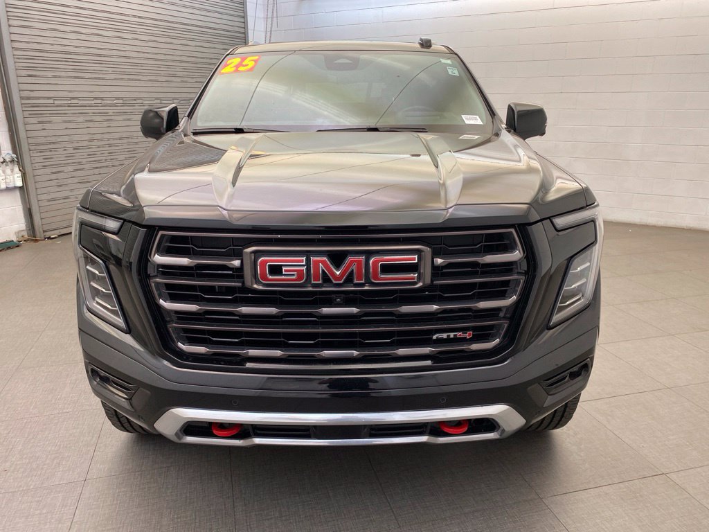 Used 2025 GMC Yukon AT4 Ultimate w/ LPO, Floor Liner Package AWD/4WD image 3