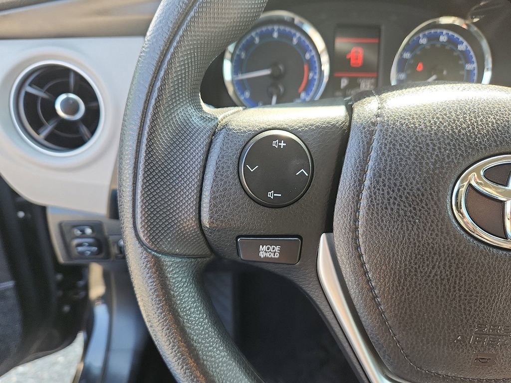 Used 2017 Toyota Corolla LE w/ Carpet Mat Package (TMS) image 16