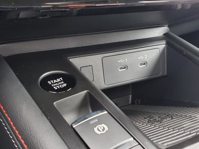 New 2026 Nissan Kicks SR w/ SR Premium Package image 32