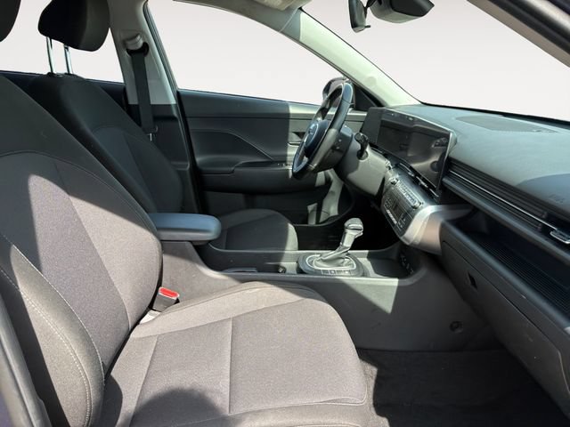 Used 2025 Hyundai Kona SEL AWD/4WD image 14