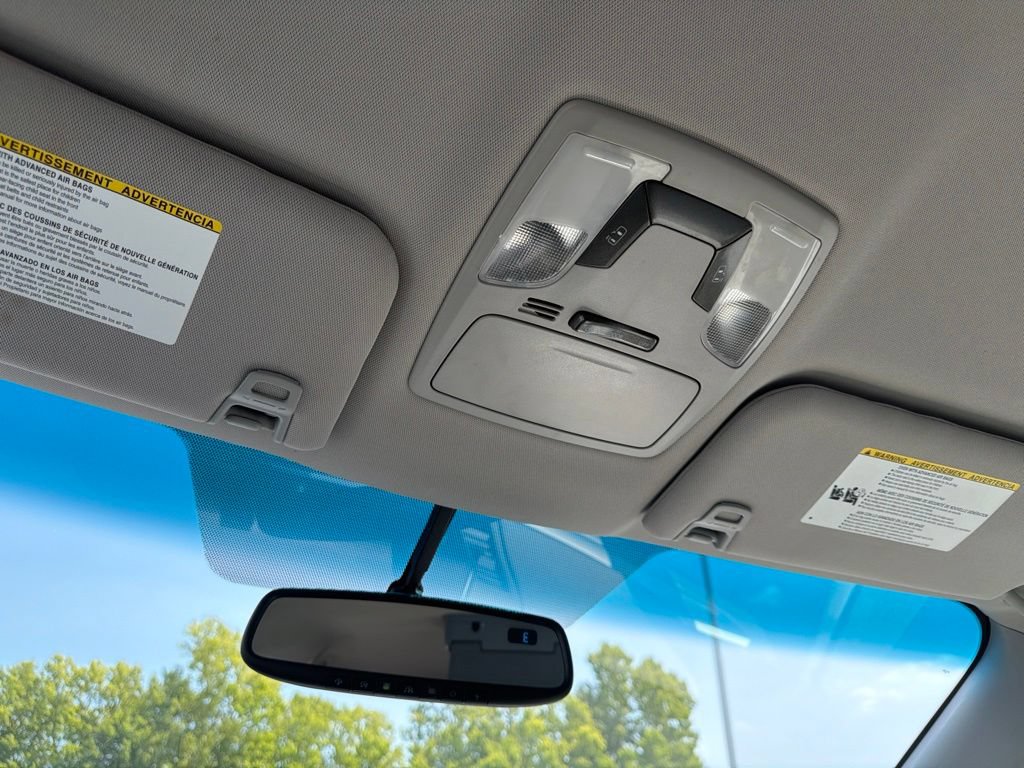 Used 2016 Toyota Sienna LE FWD image 13