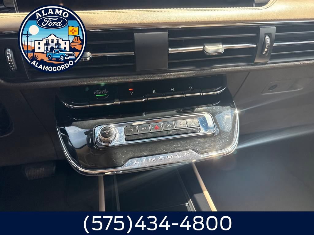 Used 2024 Lincoln Corsair Reserve w/ Equipment Group 201A image 9