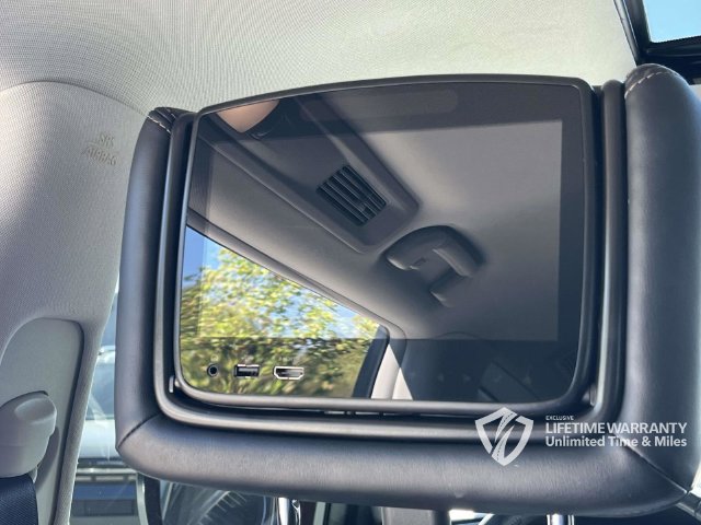 Used 2023 Nissan Armada Platinum w/ Captain's Chairs Package AWD/4WD image 26
