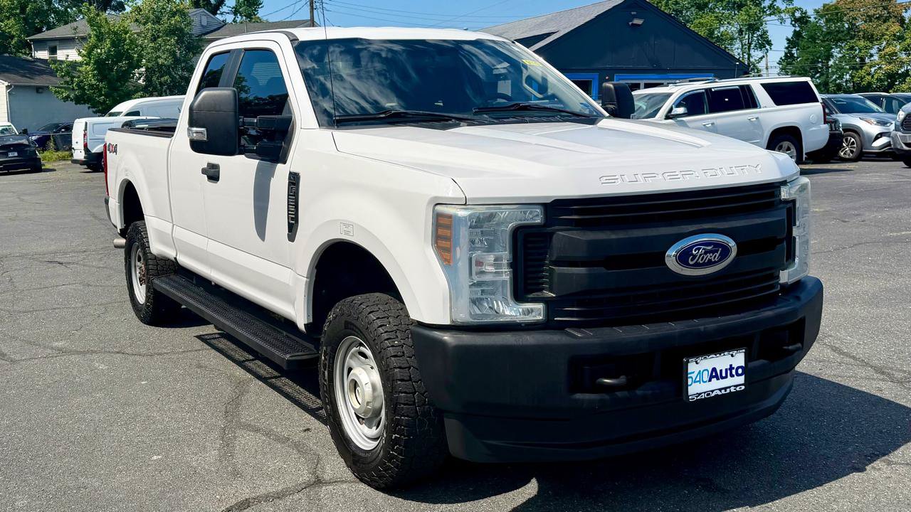 Used 2019 Ford F250 XL w/ Power Equipment Group AWD/4WD image 4