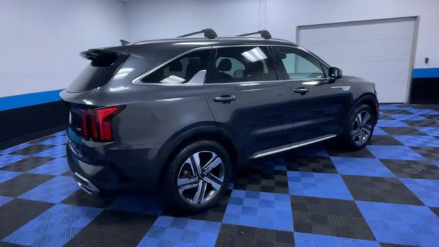 Used 2022 Kia Sorento EX w/ Panoramic Sunroof Package AWD/4WD image 8