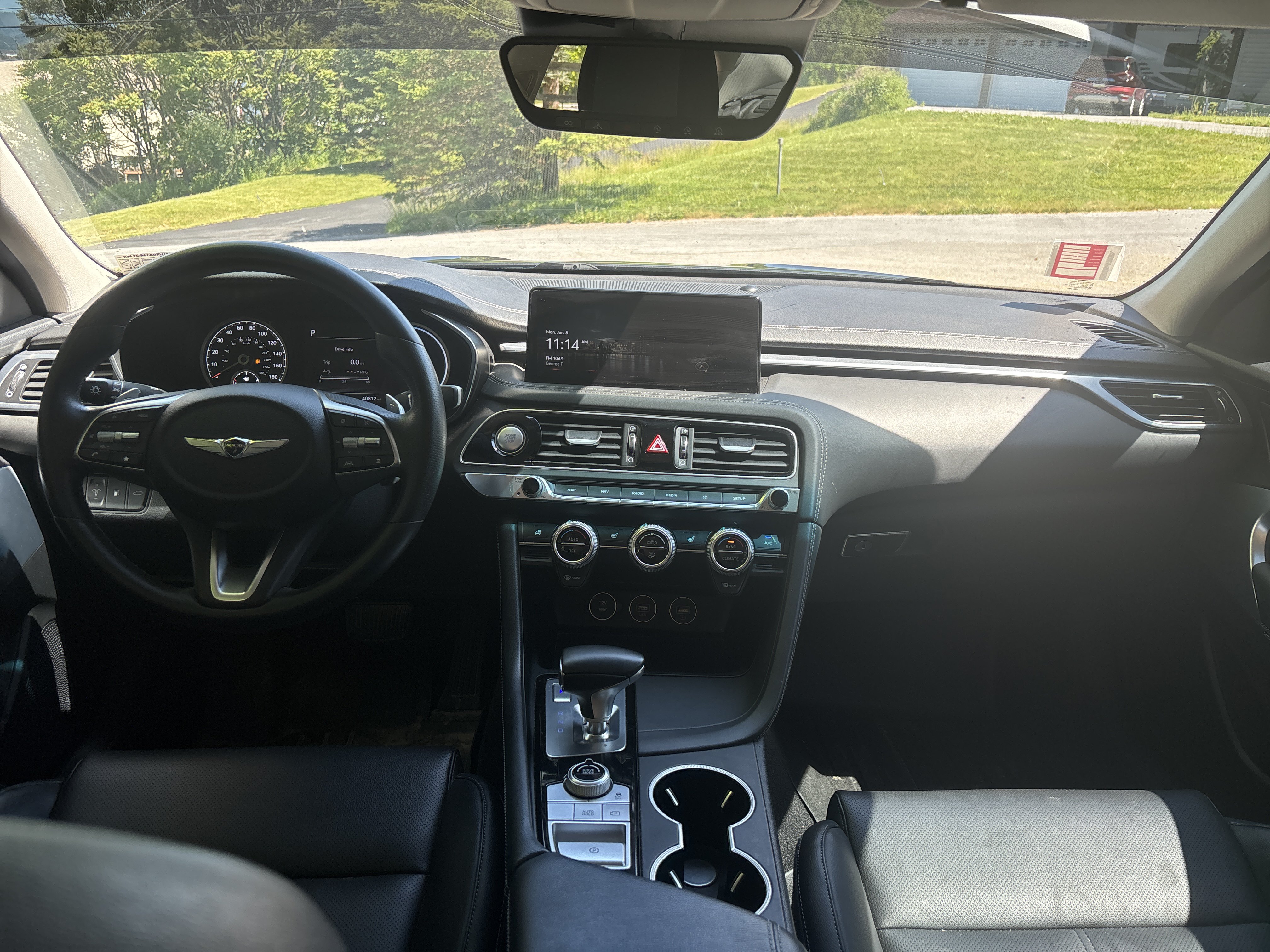 Used 2023 Genesis G70 2.0T AWD/4WD image 14