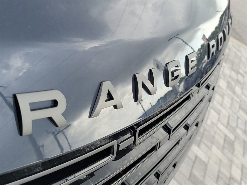 New 2026 Land Rover Range Rover Velar S image 9