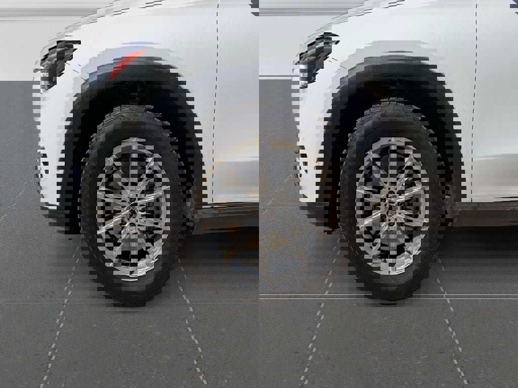 Used 2024 Mercedes-Benz GLE 450e 4MATIC image 10