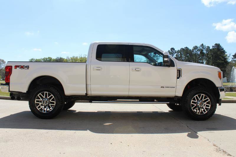 Used 2017 Ford F250 Lariat w/ Lariat Ultimate Package image 19
