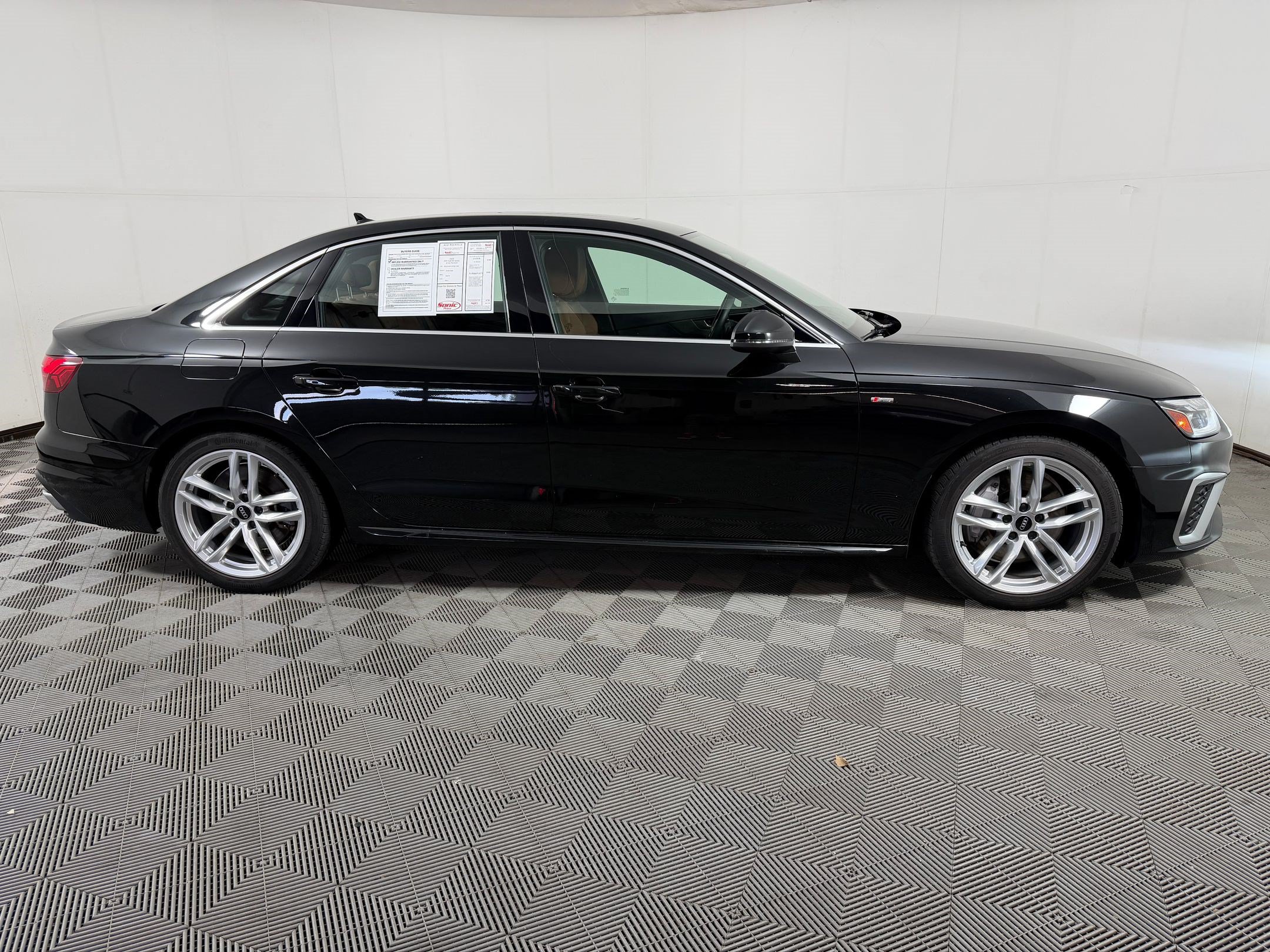 Certified 2023 Audi A4 2.0T Premium w/ Convenience Package AWD/4WD image 8