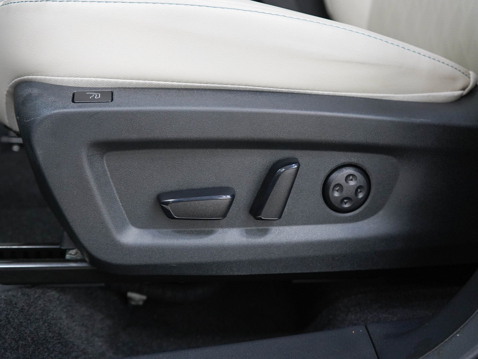 Used 2025 Nissan Murano Platinum AWD/4WD image 28