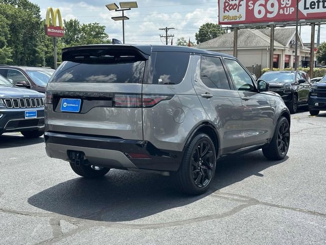Used 2024 Land Rover Discovery Dynamic SE image 2