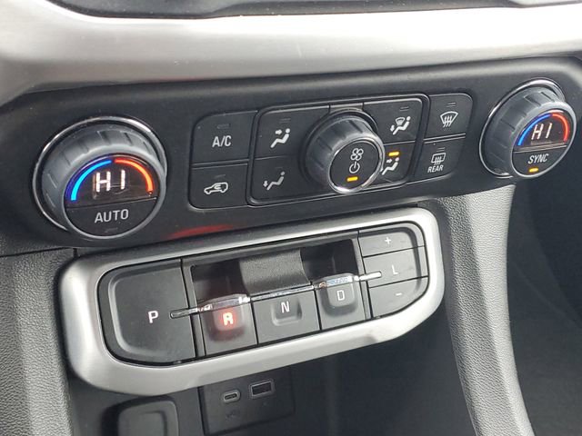 Certified 2023 GMC Acadia SLE image 28