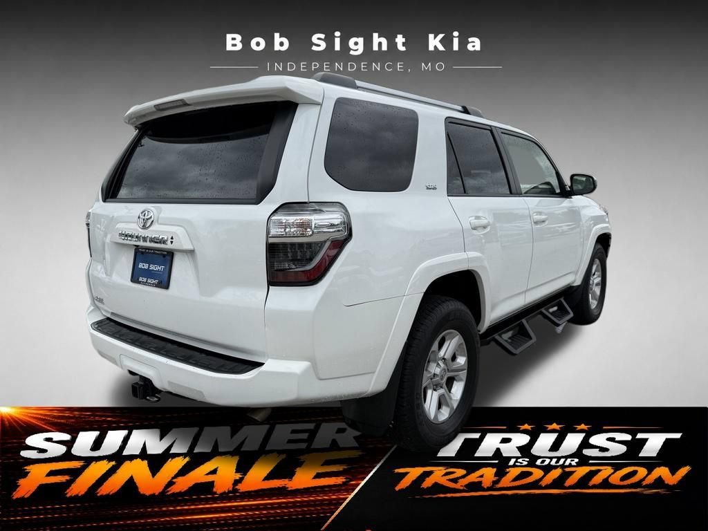 Used 2024 Toyota 4Runner SR5 RWD image 13