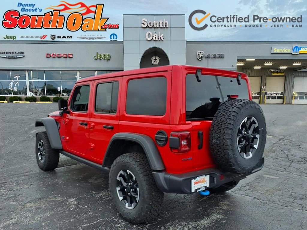 Certified 2025 Jeep Wrangler Unlimited Rubicon 4xe w/ Convenience Group AWD/4WD image 4