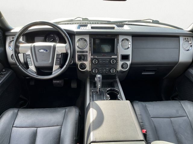 Used 2016 Ford Expedition Limited w/ Equipment Group 301A image 10