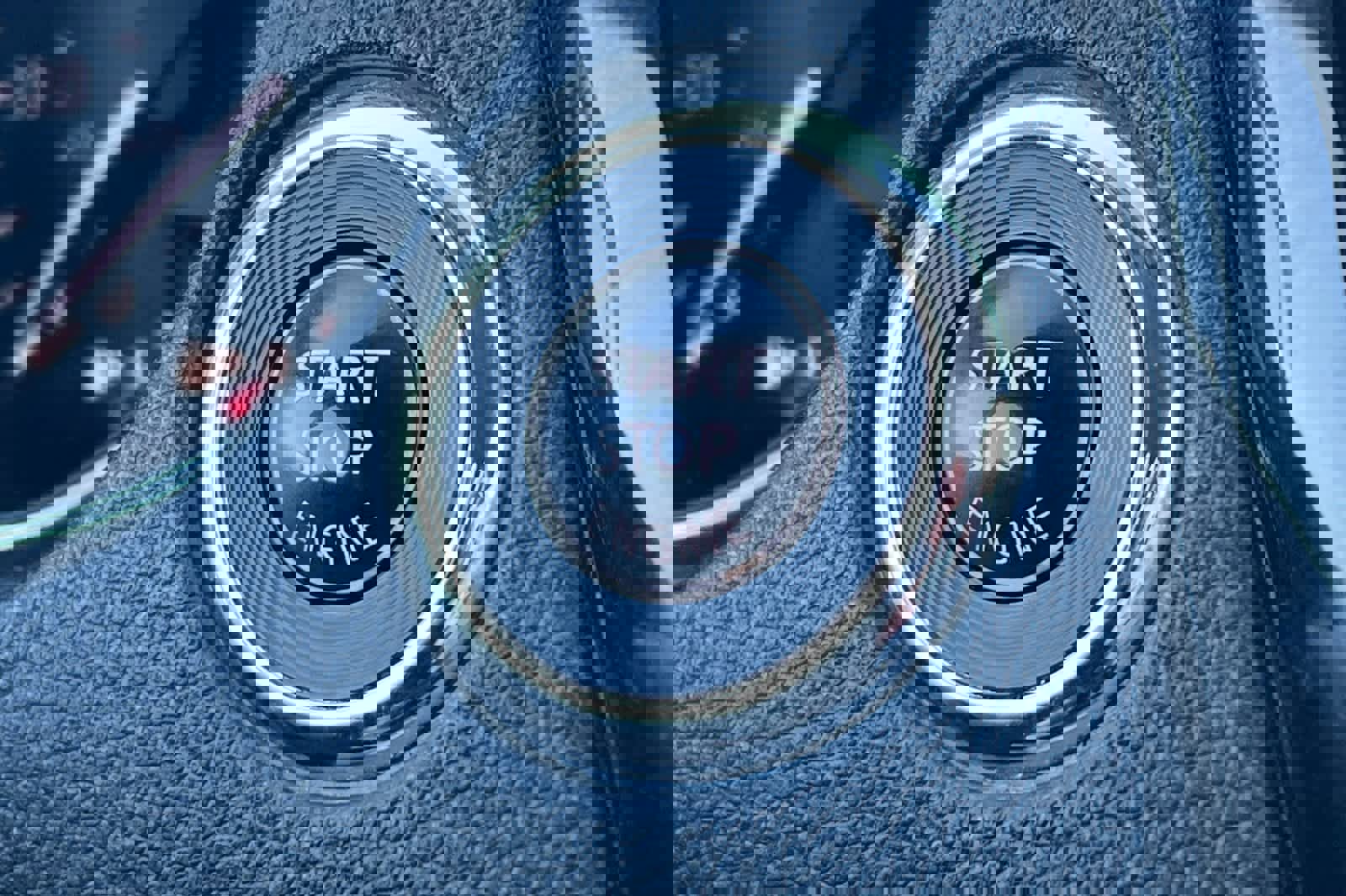 Used 2020 Nissan Rogue SV image 28