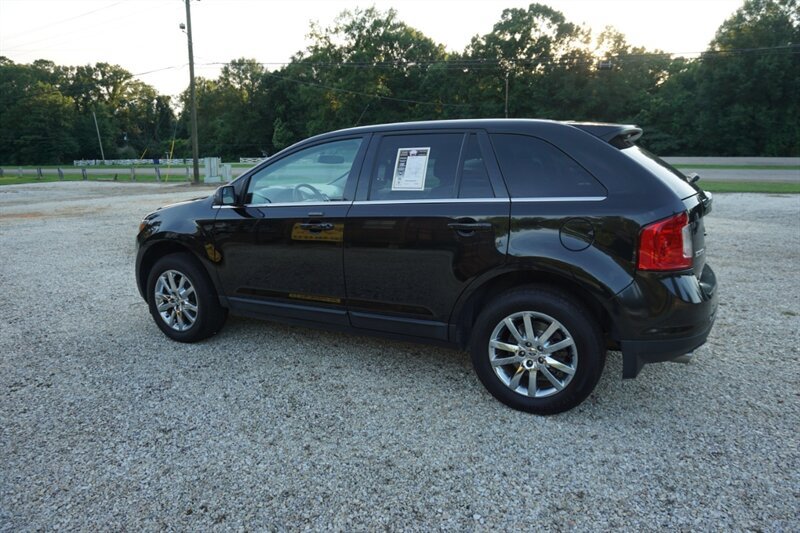 Used 2012 Ford Edge Limited w/ Driver Entry Pkg FWD image 10