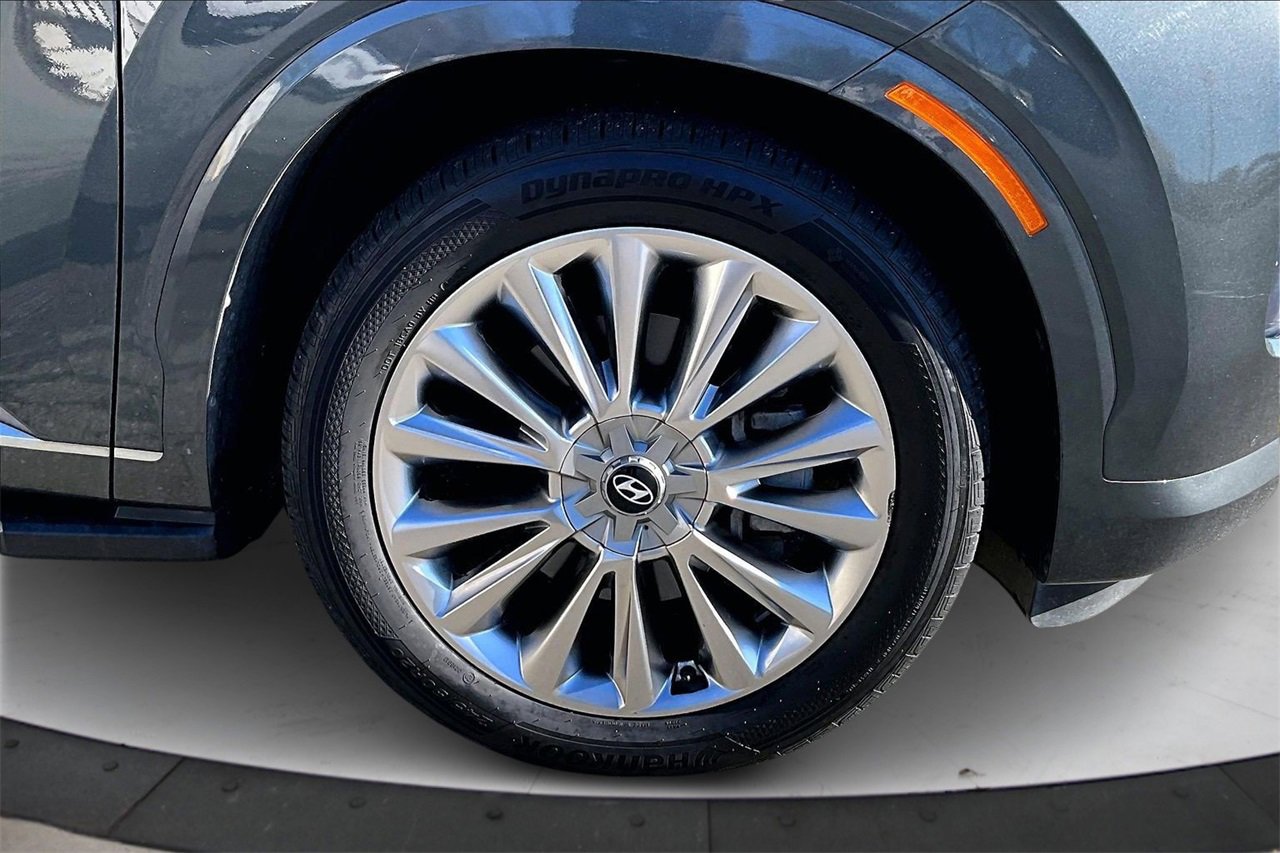 Used 2020 Hyundai Palisade Limited image 36