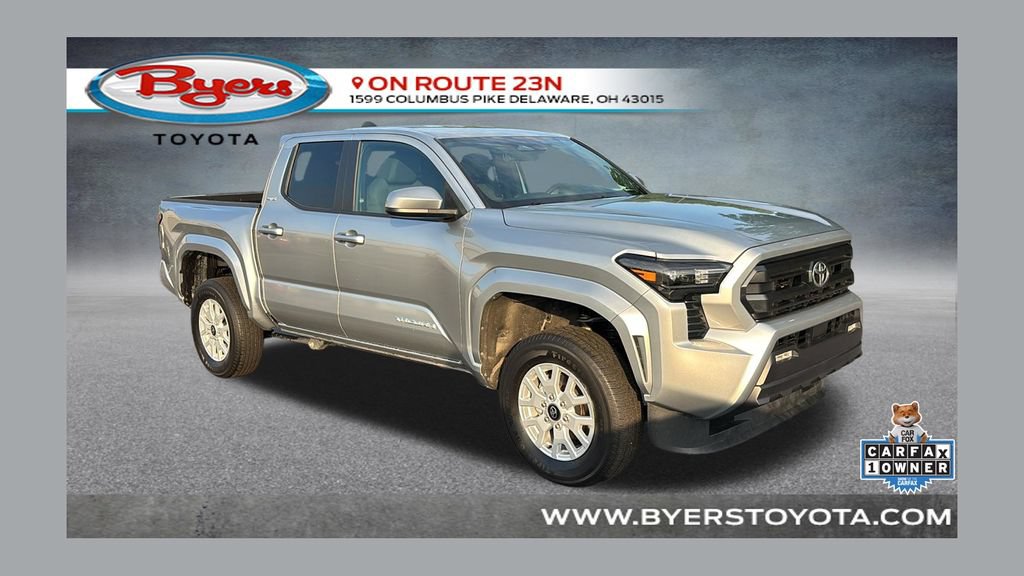 Used 2025 Toyota Tacoma SR5 AWD/4WD image 1