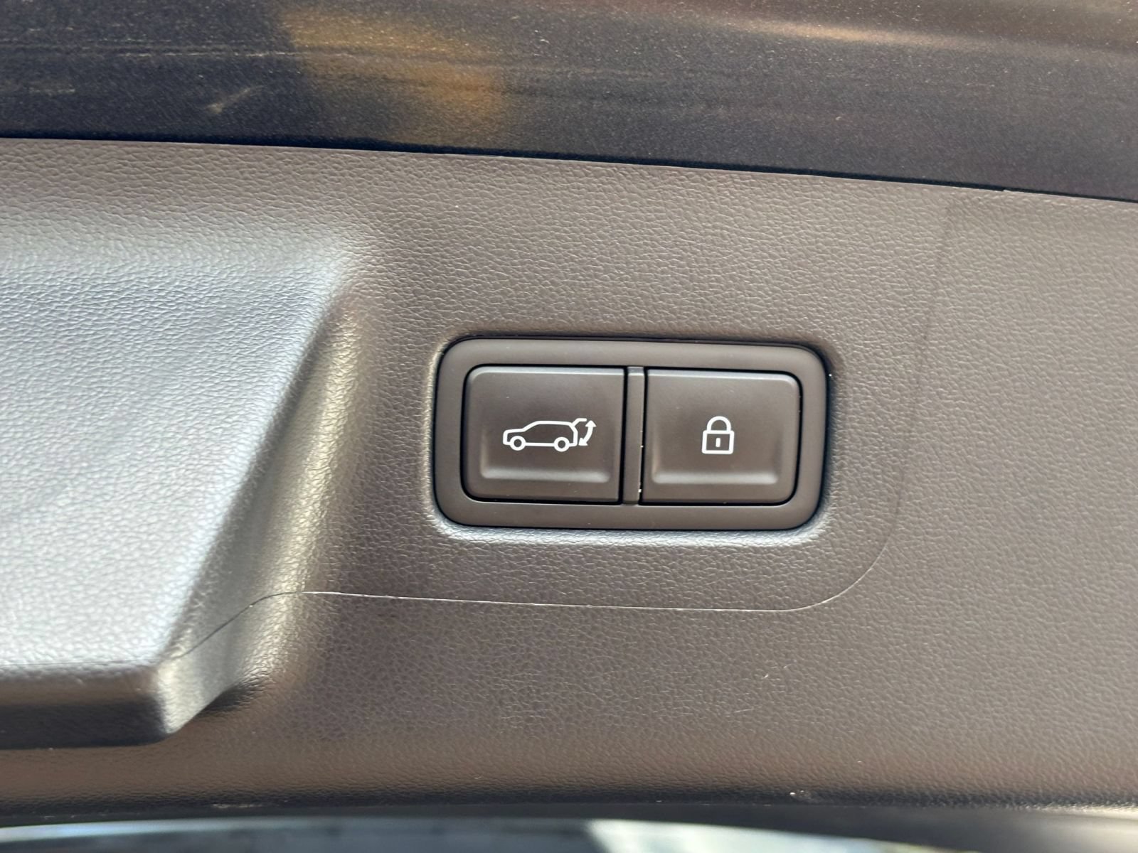 Used 2026 Hyundai Santa Fe SEL FWD image 22