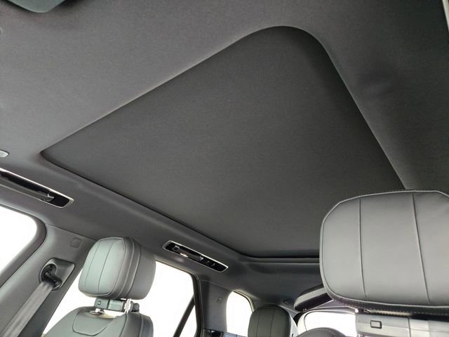 New 2026 Land Rover Range Rover Sport SE AWD/4WD image 11