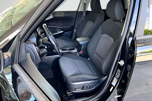 Used 2021 Kia Soul EX FWD image 17