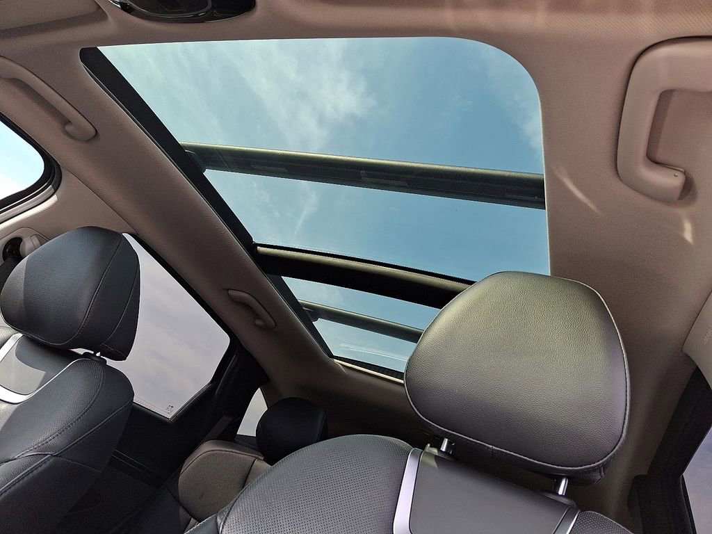 Used 2022 Hyundai Tucson Limited image 14