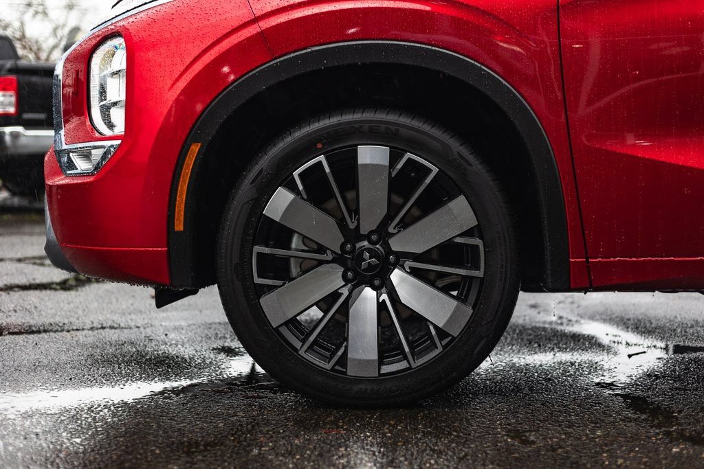 New 2026 Mitsubishi Outlander SEL AWD/4WD image 12