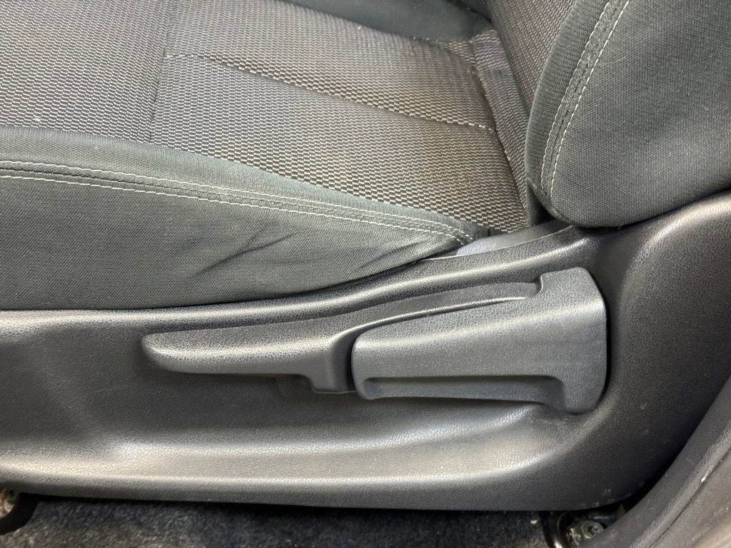 Used 2019 Nissan Versa SV FWD image 12