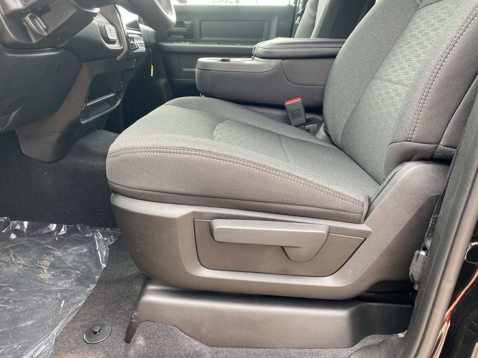 New 2026 RAM 2500 Tradesman AWD/4WD image 13
